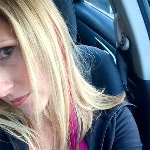 Meet your Posher, Lori